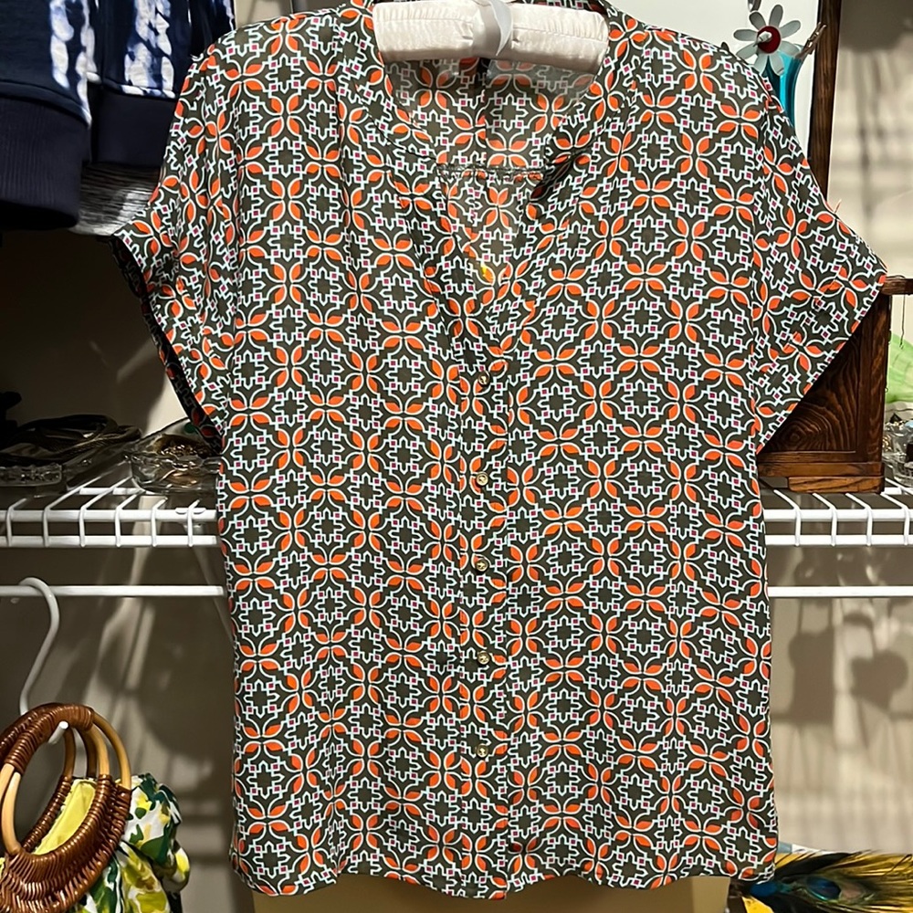 Banana Republic blouse, size M